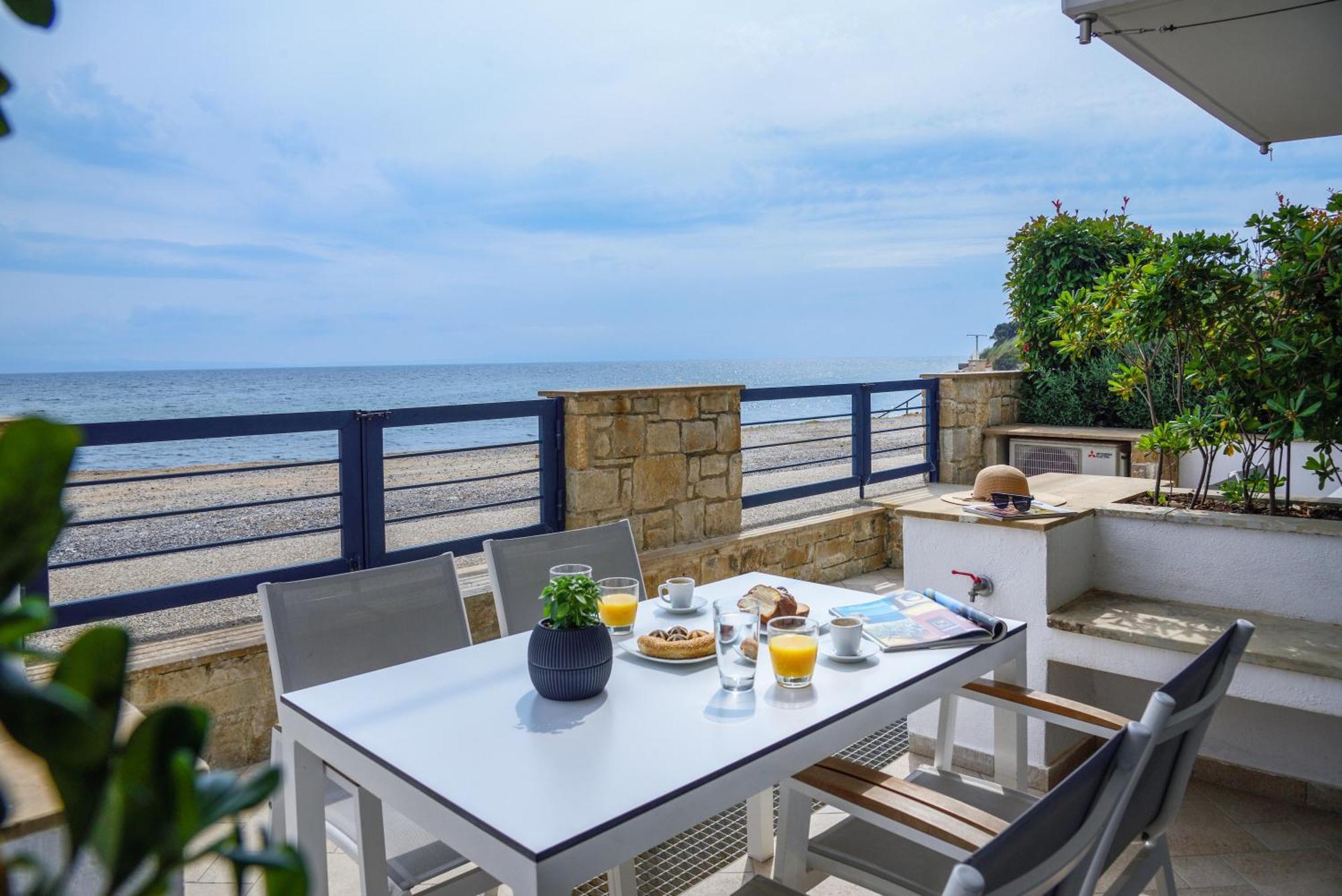 Elpiniki Luxury Apartments Неа-Потідея Екстер'єр фото
